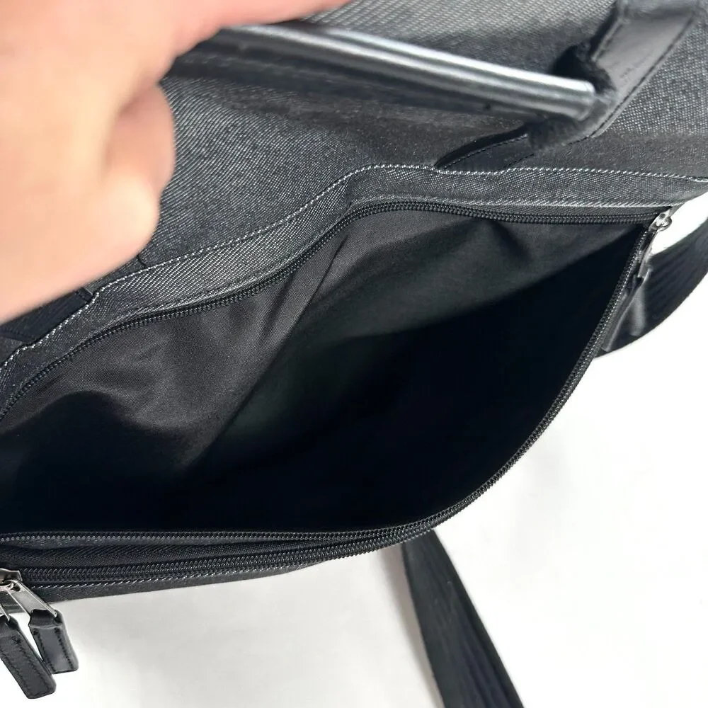 Renwick deluxe messenger